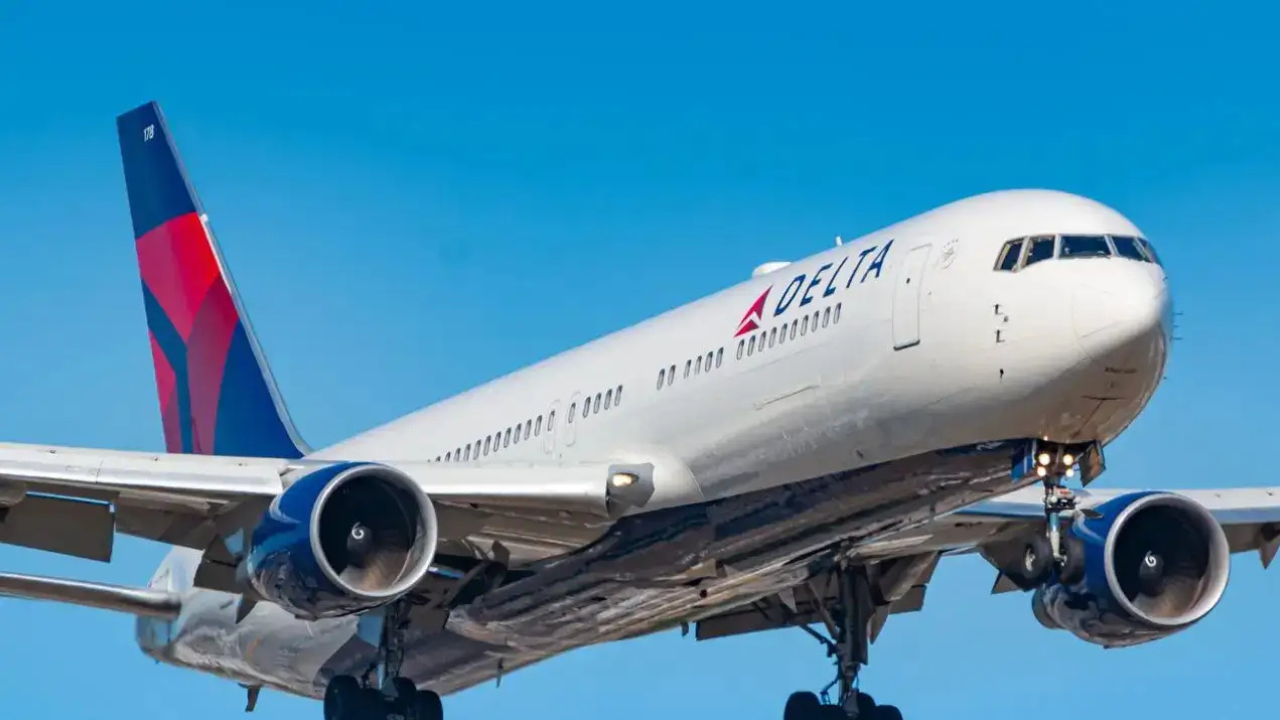 Impact of Delta Flight DL636 Diversion